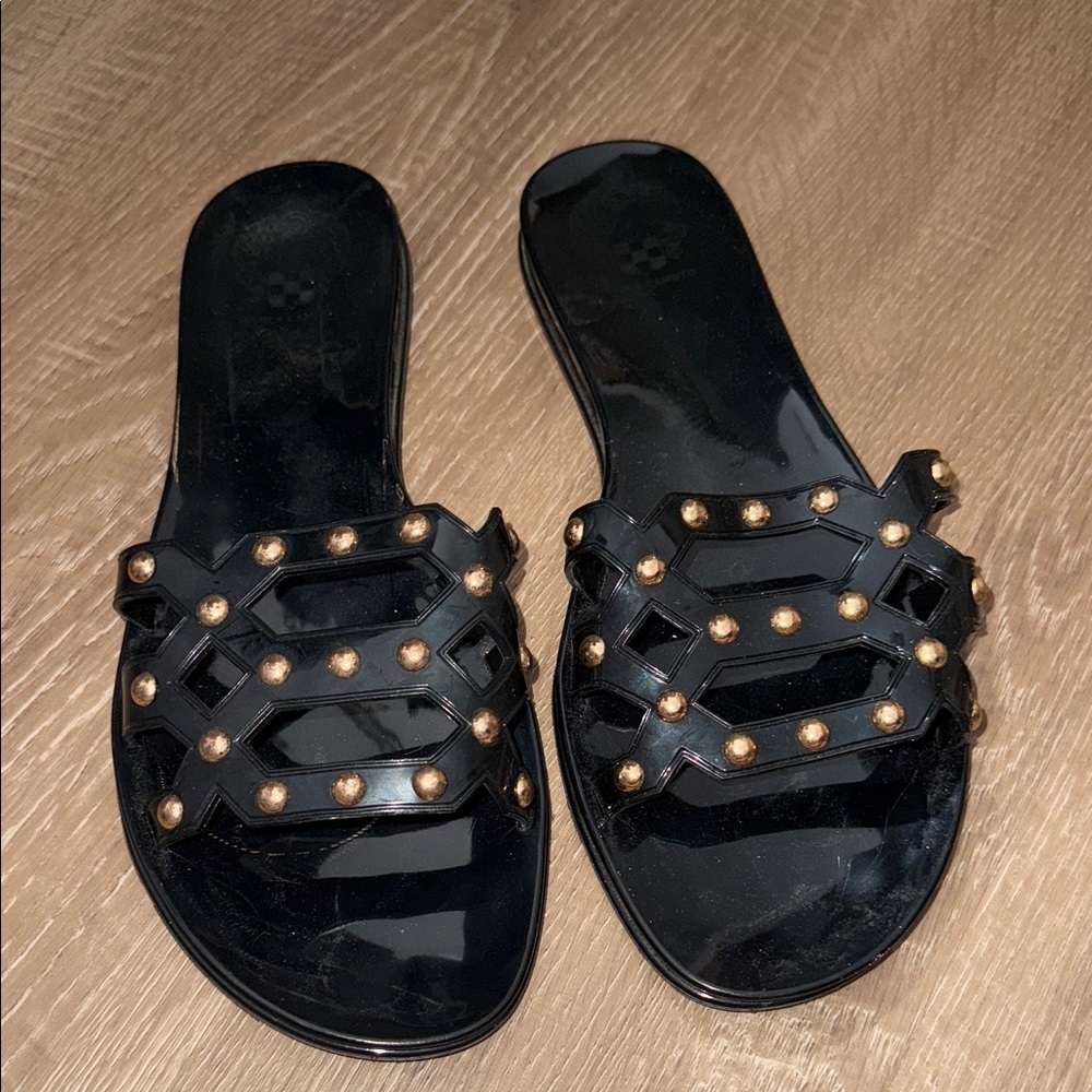 Women’s sandals
